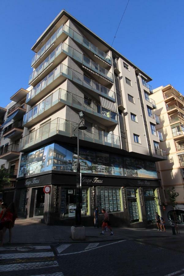 Apartamento Moderno Muy Centrico Y Cerca De La Playa Apartment Calpe Luaran gambar